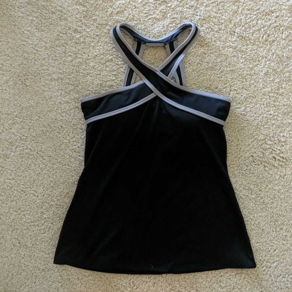 Fabletics Black Tank - Chicago Top